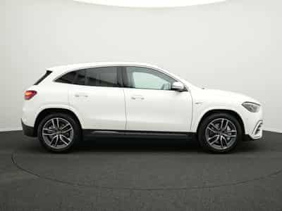 Mercedes GLA 35 AMG 4MATIC Multi+360°+Pano+Kamera+Memo (2024) - Foto 5