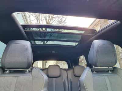 Peugeot 5008 GT, 1.2l 130cv, Allure, camera 360, 7 pl (2017) - Foto 12