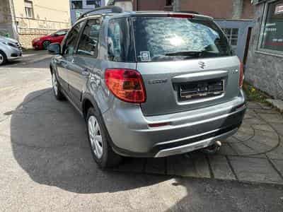 Suzuki SX4 1.6 Automatique 120cv (2013) - Foto 4