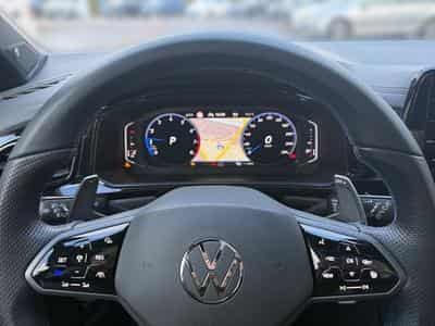 VW T-Roc T-Roc R 4Motion (2023) - Foto 10
