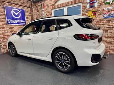 BMW 218 218dA Active Tourer 2.0 150cv M-SPORT (New Model) (2024) - Foto 2