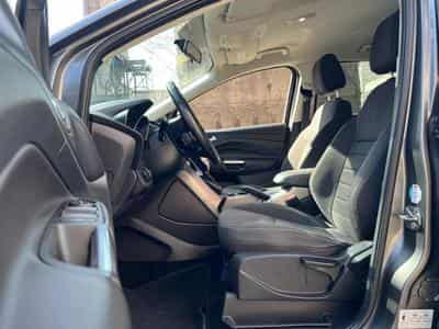 Ford Kuga 4X4 / AUTOMATIQUE / DIESEL (2014) - Foto 14