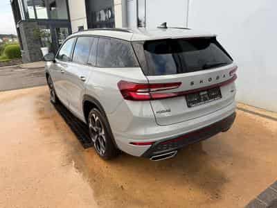 Skoda Kodiaq RS 2.0 TSI 195kW 4x4 (2025) - Foto 4