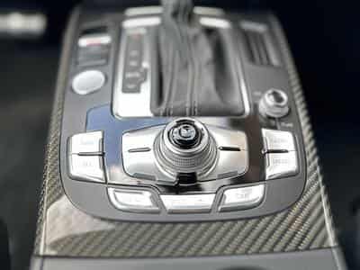 Audi RS4 (2015) - Photo 11