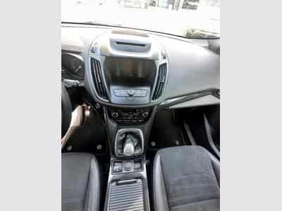 Ford Kuga 2.0 TDCi 150ch 2WD ST Line (2017) - Foto 10