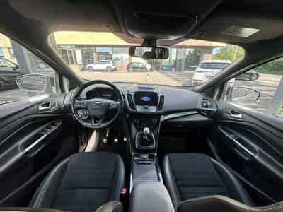 Ford Kuga 2.0 TDCi 150ch 2WD ST Line (2017) - Foto 9