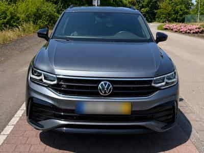 VW Tiguan Allspace R-Line 2.0 TDI 4Motion (2023) - Foto 1