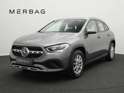 Mercedes GLA 180 d Kamera+PTS+SHZ+MBUX (2020) - Foto 1