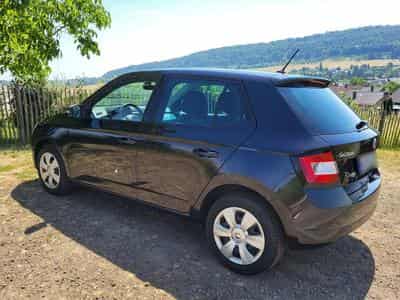 Skoda Fabia 1.4l TDI, mit neuer Batterie + 8 Reifen (2016) - Foto 2