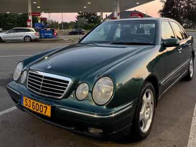 Mercedes E 430 E 430 4 Matic Avantgarde (2001) - Foto 1