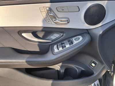 Mercedes GLC 220 D Coupé 194CV 4Matic AMG-Line Full Options (2022) - Foto 7