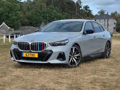 BMW i5 BMW i5 M Sport | Garantie bis 10/2028 | (2023) - Foto 1