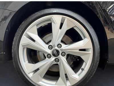 Audi S3 Sportback TFSI S tronic S line Mythos (2024) - Photo 4