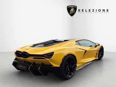 Lamborghini Revuelto 2025 (2026) - Photo 3