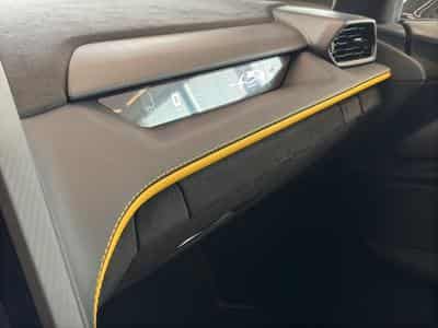 Lamborghini Revuelto 2025 (2026) - Photo 11