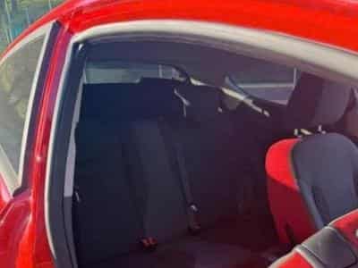 Ford Fiesta Sport redline (2016) - Foto 3