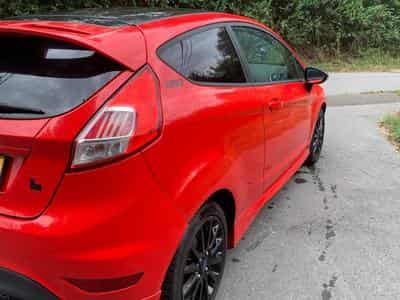 Ford Fiesta Sport redline (2016) - Foto 8