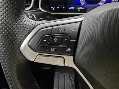 VW T-Roc 150cv R-Line Edition DSG (2025) - Photo 13