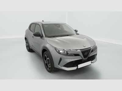 Alfa-Romeo Junior 1.2 Ibrida 145 ch e-DCT6 Ti (2026) - Foto 1