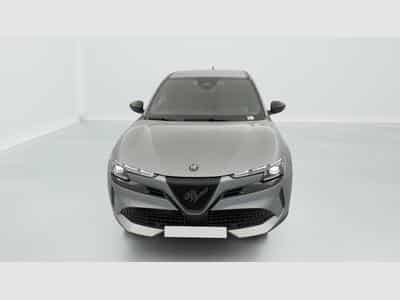 Alfa-Romeo Junior 1.2 Ibrida 145 ch e-DCT6 Ti (2026) - Foto 2