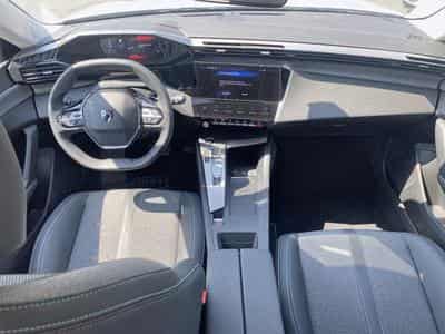 Peugeot 308 1.5 BLUEHDI 130 ALLURE EAT8 (2025) - Photo 9