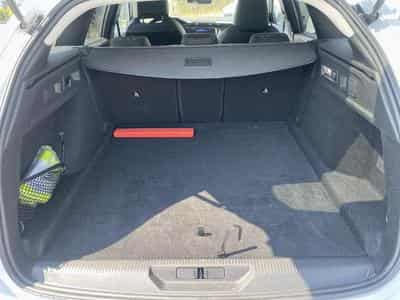 Peugeot 308 1.5 BLUEHDI 130 ALLURE EAT8 (2025) - Photo 15