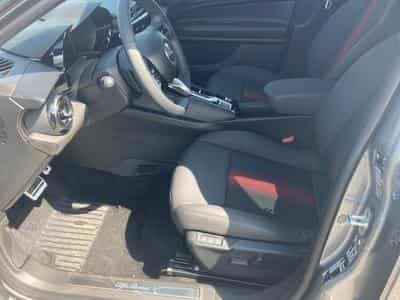 Alfa-Romeo JUNIOR 1.2 IBRIDA 145 SPECIALE E-DCT6 (2026) - Foto 13