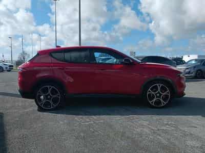 Alfa-Romeo TONALE 1.5 HYBRID 160 EDIZIONE SPECIALE TCT (2022) - Foto 4