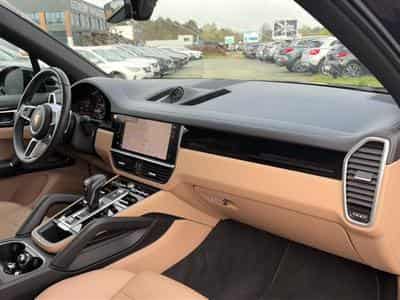 Porsche CAYENNE (9YA) 3.0 V6 462 E-HYBRID PLATINUM EDITION (2023) - Foto 14