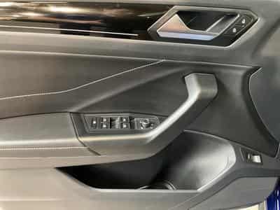 VW T-Roc R-Line+DSG+Black-Style+Matrix-LED+IQ-Drive (2025) - Foto 10