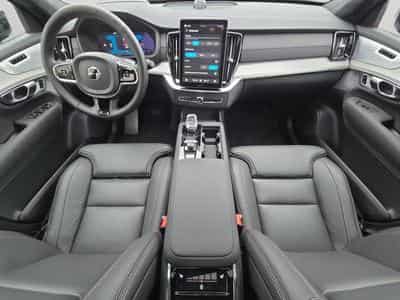 Volvo XC90 T8 Black Edition Ultra AWD 2027 / Hybride (2026) - Photo 3