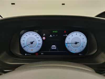 Hyundai i20 1.0 T-GDi 90Cv DCT ConnectLine NAVI / CARPLAY / CAMERA (2026) - Foto 9