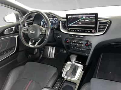 Kia ProCeed GT 1.6 T-GDI 204 DCT ISG (2021) - Photo 7