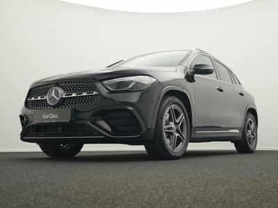 Mercedes GLA 220 4MATIC Multi+Pano+AHK+Handsfree (2025) - Foto 10
