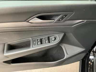 VW Golf Style+BVM+Matrix-LED+Navi (2020) - Photo 15