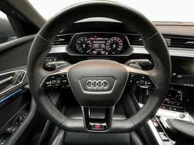 Audi e-tron 87kWh+SB+Advanced+S-line+E-Tron55+Quattro+P.Confort+Pano+LM2 (2022) - Photo 10