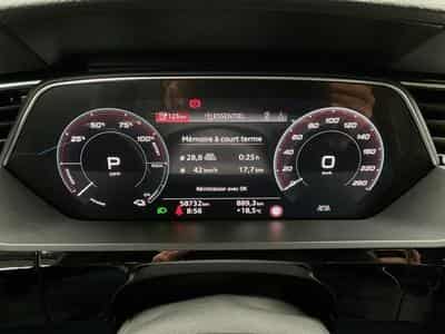 Audi e-tron 87kWh+SB+Advanced+S-line+E-Tron55+Quattro+P.Confort+Pano+LM2 (2022) - Photo 11