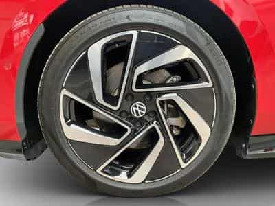 VW ID.7 77kWh+Pro+IQ-Drive+Pano+P.Confort+Wärme-P. (2025) - Photo 9