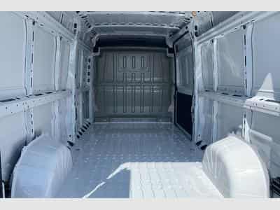 Opel Movano DIESEL 140 CH L3H2 3.5T MANUELLE START (2026) - Foto 10