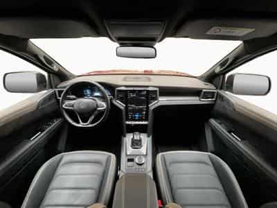 VW Amarok DC-Aventura+Aut10+4Motion+Ahk+Bloc-diff-AR+StandH. (2025) - Photo 2