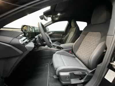Audi A5 Avant+S-Tronic+TechPlus+1xS-Line+P.Business+LM18 (2025) - Photo 9