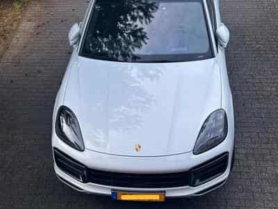 Porsche Cayenne Turbo (2019) - Foto 2