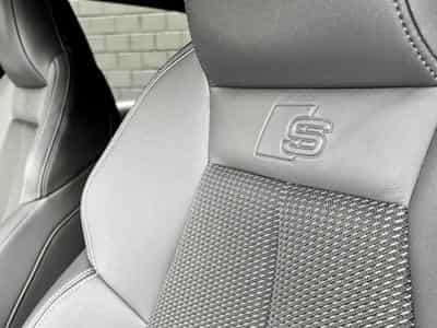 Audi S3 Sportback Quattro 2.0 TFSI 333 CV * MATRIX * BLACK PACK * SO (2025) - Photo 8