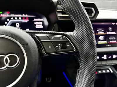 Audi S3 Sportback Quattro 2.0 TFSI 333 CV * MATRIX * BLACK PACK * SO (2025) - Photo 12