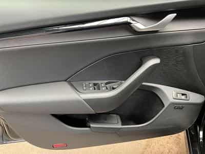 Skoda Octavia Sportline+DSG+DCC+P.Light&View+Pano+LED+Navi (2025) - Foto 14