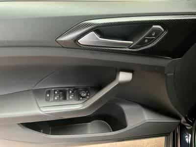 VW T-Cross Life+NAVI+DAB+PDC+Rear-View (2023) - Foto 14