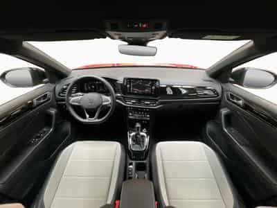 VW T-Roc Style+DSG+P.Sport+P.Travel+Balck-Style (2023) - Foto 2