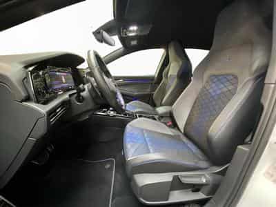 VW Golf R+DSG+4Motion+LED+NAVI+Keyless+DAB (2024) - Foto 9