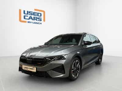 Skoda Octavia RS+DSG+DCC+Design-SUEDIA+LM18+P.Simply-Clever (2025) - Foto 1