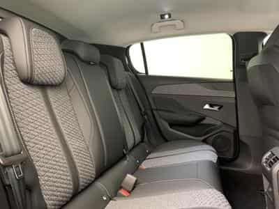 Peugeot 308 BLUEHDI 130CH S&S EAT8 ALLURE (2026) - Photo 10